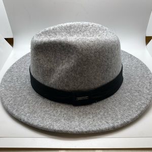 **NWT** ROXY Felt Fedora